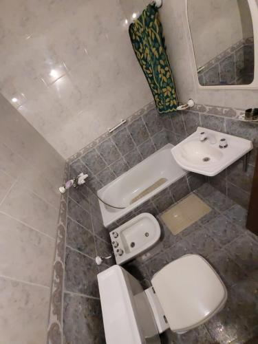 Two-Bedroom House image 5