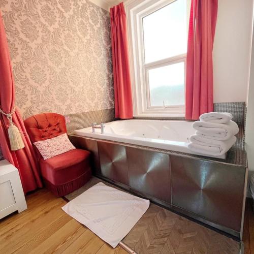G Boutique Hotel - image 3
