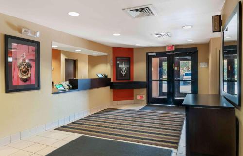 Extended Stay America Suites - Detroit - Canton