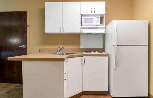 Extended Stay America Suites - Detroit - Canton