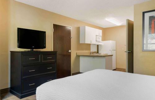 Extended Stay America Suites - Detroit - Canton