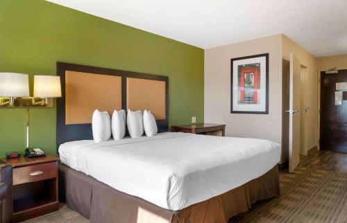 Extended Stay America Suites - Detroit - Canton