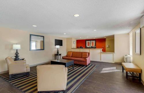 Extended Stay America Select Suites - Dallas - Las Colinas - Meadow Creek Dr