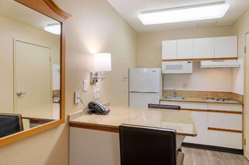 Extended Stay America Suites - Orange County - Brea