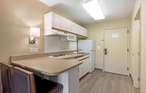 Extended Stay America Suites - St Louis - Airport - Central