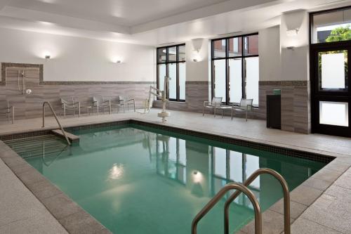 TownePlace Suites by Marriott Boston Logan Airport/Chelsea - image 11