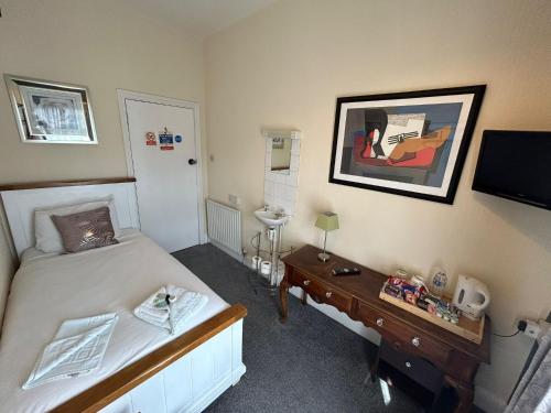 The Lyndhurst Guest House