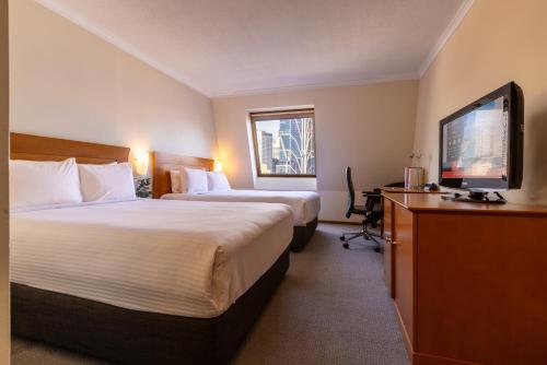 Rydges Sydney Harbour (Formerly Holiday Inn Old Sydney) - image 14