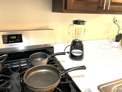 FREE Parking Minutes from Center City in กลอสเตอร์ ซิตี (NJ)