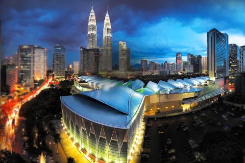 Central 2BR Apt 5 mins to KLCC Twin Towers - image 9