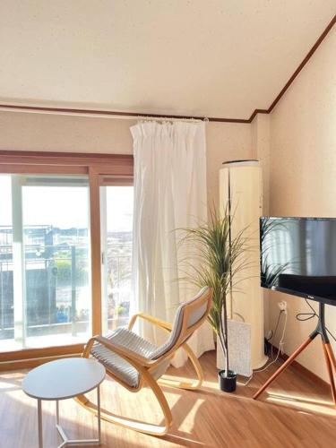 Stay Mood On - Sunset and Ocean view
