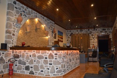 Vestabils, Romantzo in Mandraki (Nisiros)