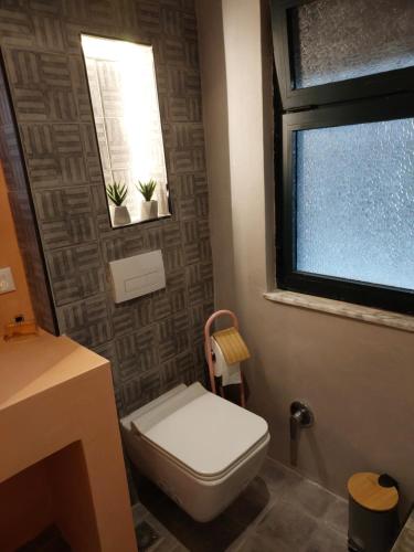 Two-Bedroom House image 1