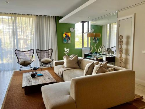 Atlantic Marina Room Type - Apartment with Mountain View - Pembroke 104