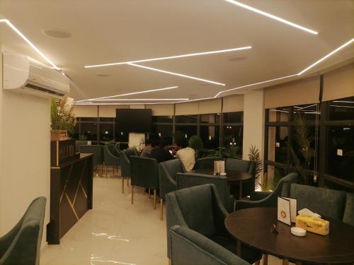 Restaurant, Durrat Al Israa Residence in Al Qastal