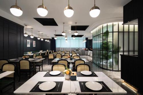 Empathy Hotel (Guangzhou East Railway Station Tianhe Sports Center)