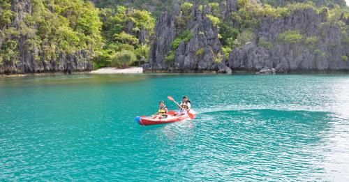 Neela Tourist Lodge – El Nido, WI