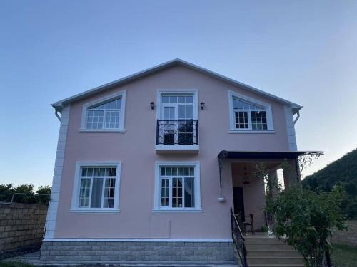 Barbie's house in Kvaksa