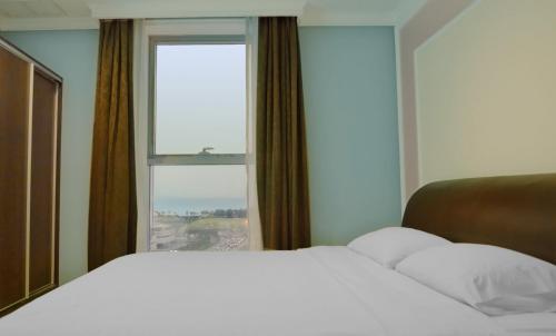 Two-Bedroom Apartment (4 Adults + 2 Children) image 5