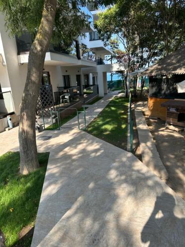 Apartment image 10