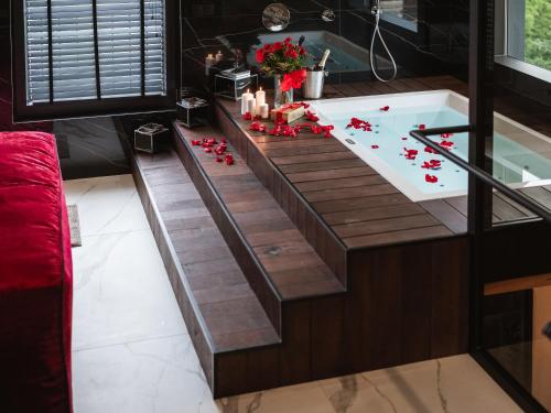 Art Penthouse with Jacuzzi - Krakow Center, Cracovia