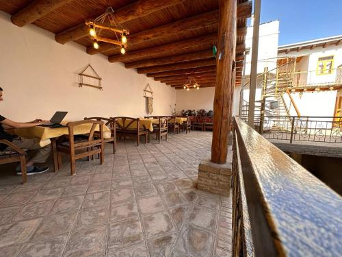 Sarrafon Guest House – Bukhara, DC