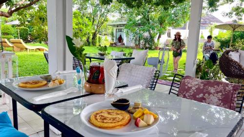 UDEE Cozy Hotel