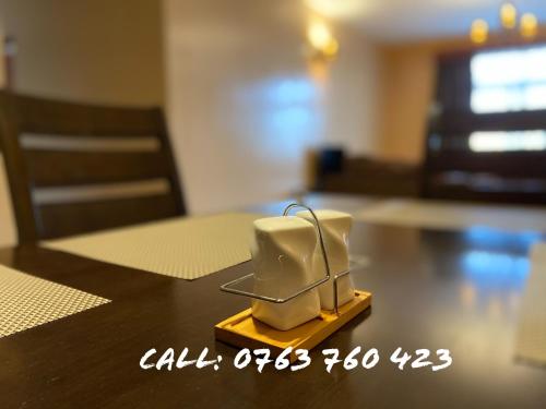 Létesítmények, Naka Executive Suite With Balcony, Amazing View of Lake, GYM in Nakuru