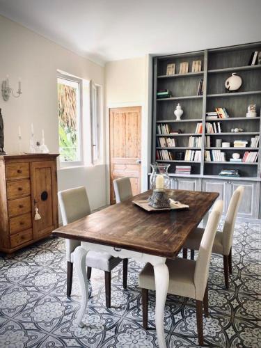 娛樂設施, Le Jardin D'Elma in 旺克市中心