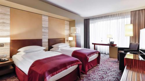 Dorint Hotel am Heumarkt Köln, Cologne (photo 8)