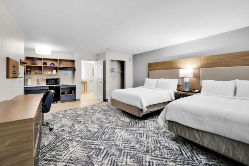 1 queen bed