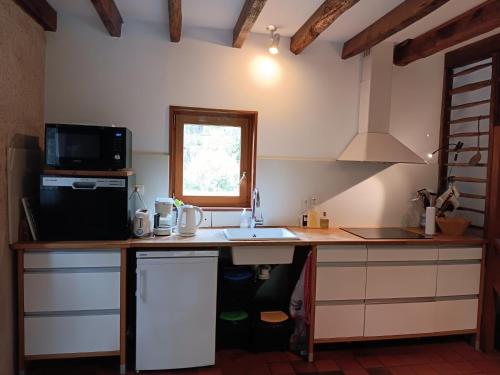 Tranquillitude au Moulin Bouquet in Paray Le Fresil