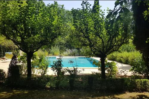 Refuge Nature avec Piscine 10 personnes - Location saisonnière - Martel