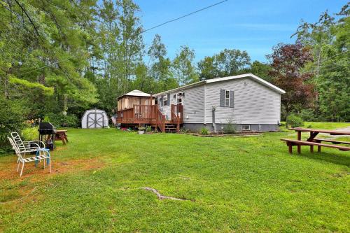 Lake Bomoseen Bungalow home