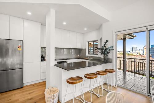 Townhouse on The Hill, Newcastle (photo 8)