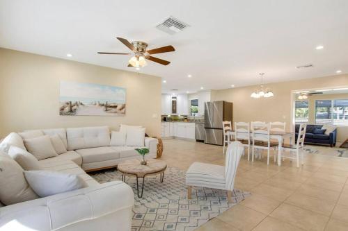 3 Bed 2 Bath - North Palm Beach in North Palm Beach, USA