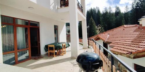 Iekārtas, Mountain Pearls Home 8 in Stoykite
