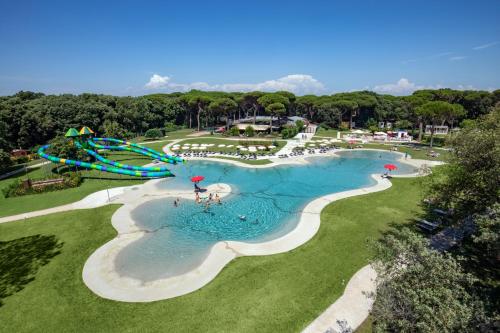 Swimming pool, Parco Della Gallinara in Anzio