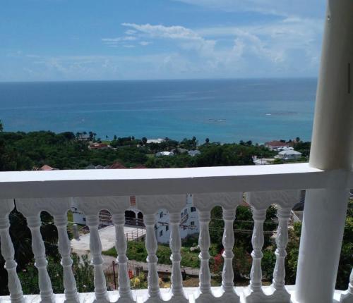 Anchor with love villa