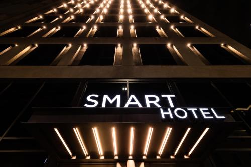 Smart Hotel Central - image 13