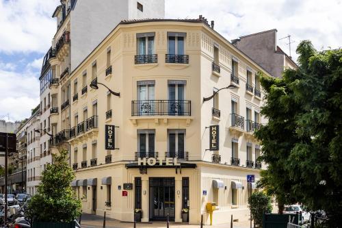 Hotel Charlemagne - Hôtel - Neuilly-sur-Seine