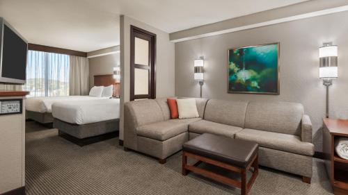 Hyatt Place Boston Medford