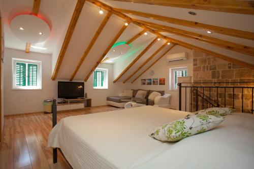 House Sandra, Split (photo 10)