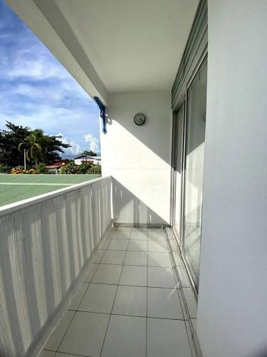 Apt T1,bien situé Anse Mitan Trois Ilets (Apt T1,bien situe Anse Mitan Trois Ilets) in เลส์ ทรัว อิลเลทส์