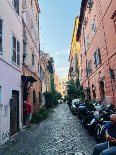 La Casa di Cinzia, Rome