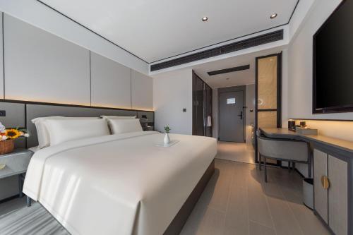 1 queen bed