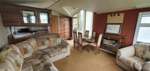 Honey Cottage Caravan Park in Ettrick