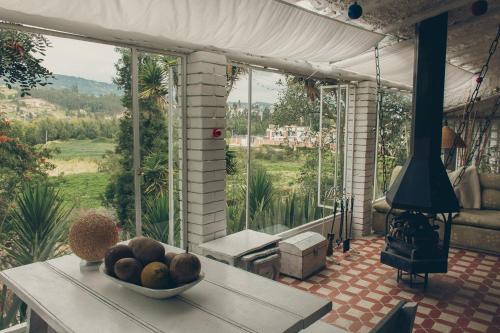 Jardín, Cabaña típica Boyacense! con vista al lago y chimenea (Cabana tipica Boyacense! con vista al lago y chimenea) in Canocas