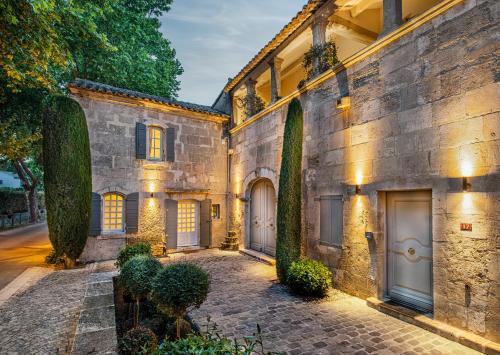 JK Moulin Paradou - Accommodation