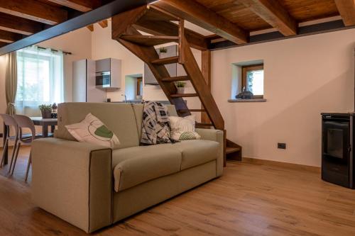 2 bedrooms, 3 beds